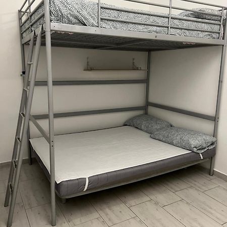 Bed2Go Brescia Apartman Torino Kültér fotó